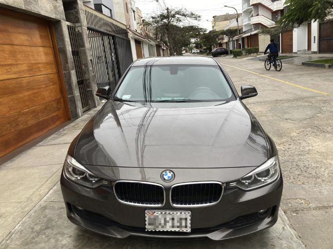 BMW 316i • 2015 • 59,000 km 4