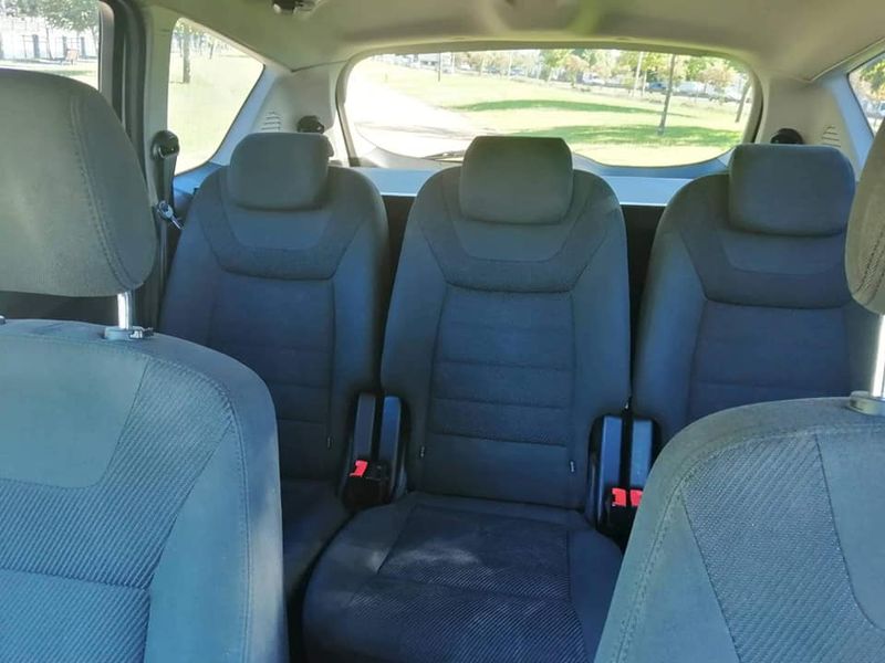 Ford S-Max • 2011 • 80,000 km 4