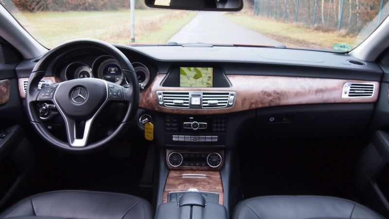 Mercedes-Benz CLS • 2014 • 144,991 km 13