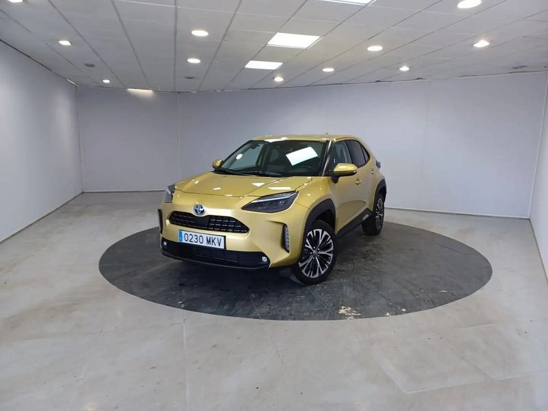 Toyota Yaris • 2023 • 5,500 km 14