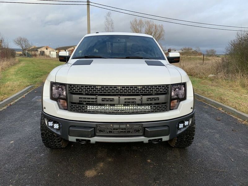 Ford F-150 • 2010 • 155,820 km 1