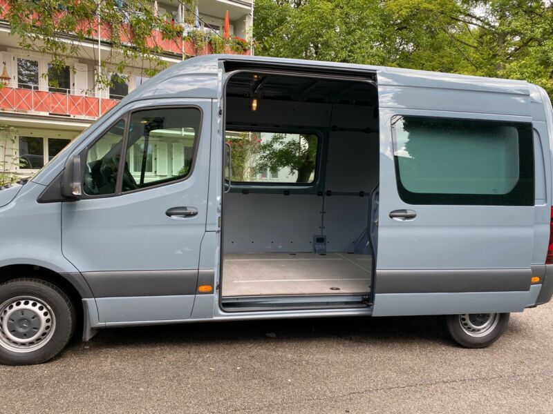 Mercedes-Benz Sprinter • 2020 • 20,213 km 6