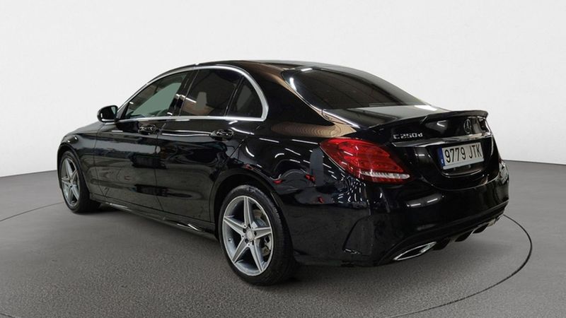 Mercedes-Benz C • 2016 • 48,269 km 3