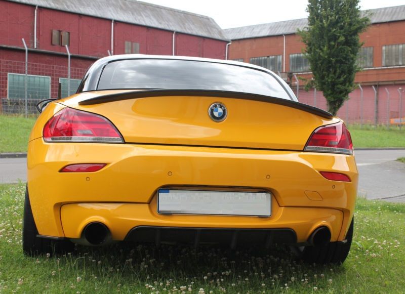 BMW Z4 • 2010 • 119,000 km 7