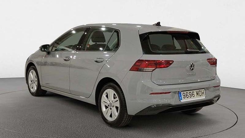Volkswagen Golf • 2022 • 9,008 km 3