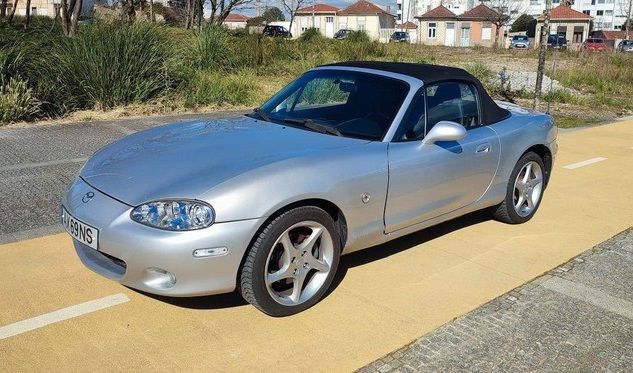 Mazda MX-5 • 2002 • 149,999 km 2