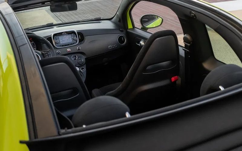Fiat 500 • 2018 • 51,000 km 6