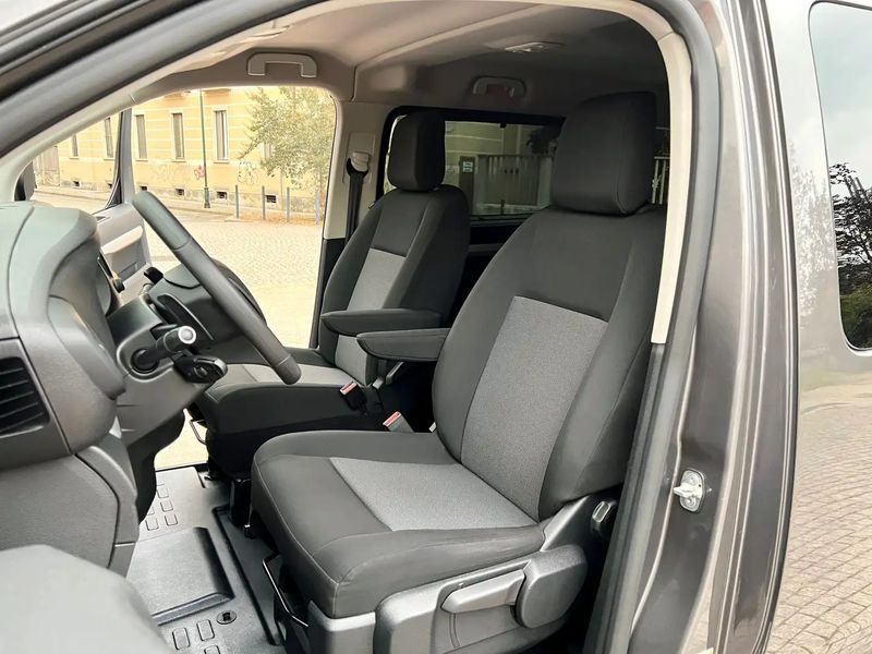 Peugeot Bipper • 2018 • 78,000 km 6