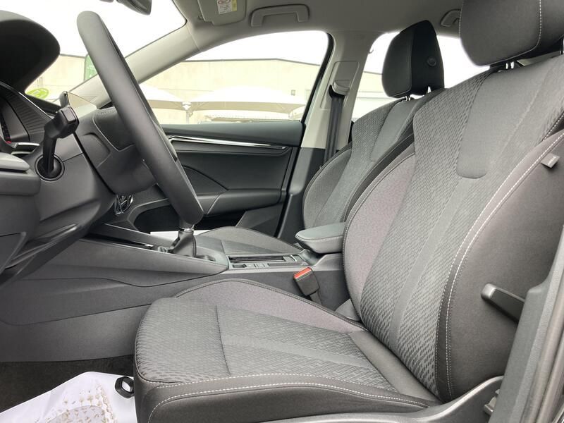 Škoda Octavia • 2024 • 19,152 km 17