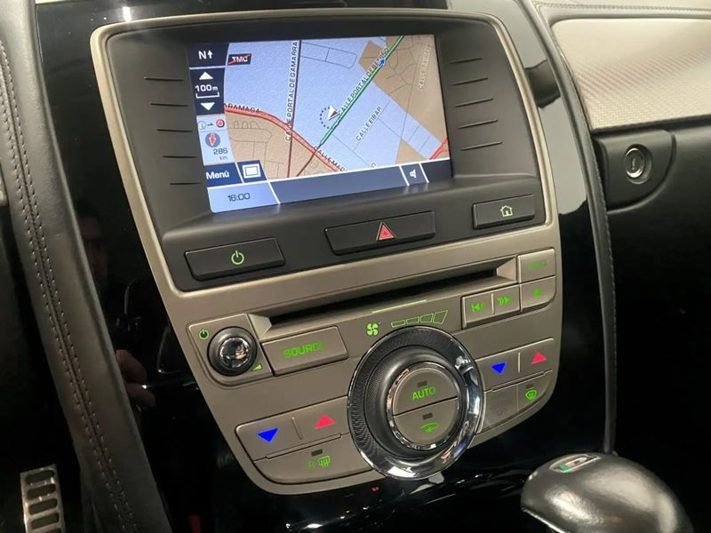 Jaguar XKR • 2009 • 55,000 km 6