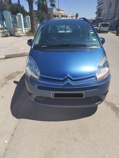 Citroën C4 Grand Picasso • 2010 • 105,000 km 1