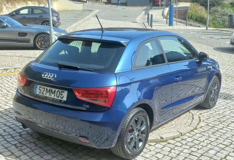 Audi A1 • 2011 • 230,000 km 2