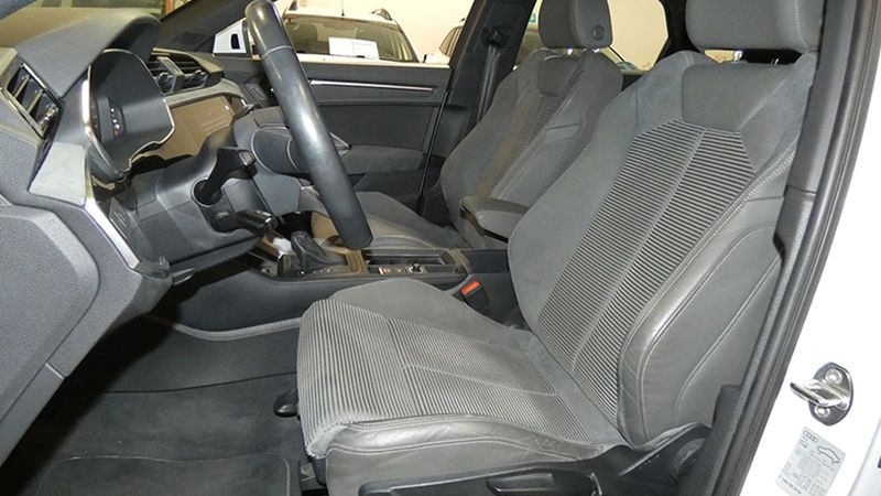 Audi Q3 • 2019 • 61,088 km 17