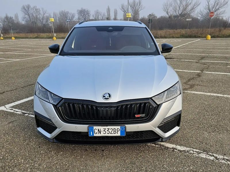Škoda Octavia Combi • 2023 • 20,300 km 3