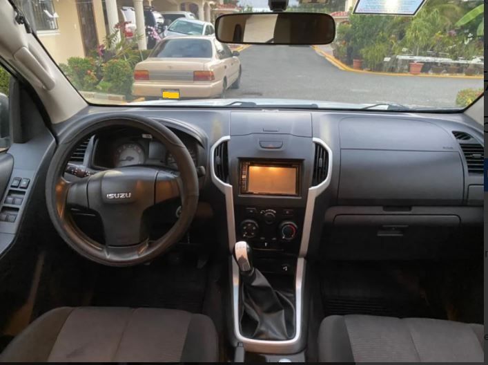 Isuzu D-MAX • 2017 • 90,000 km 7