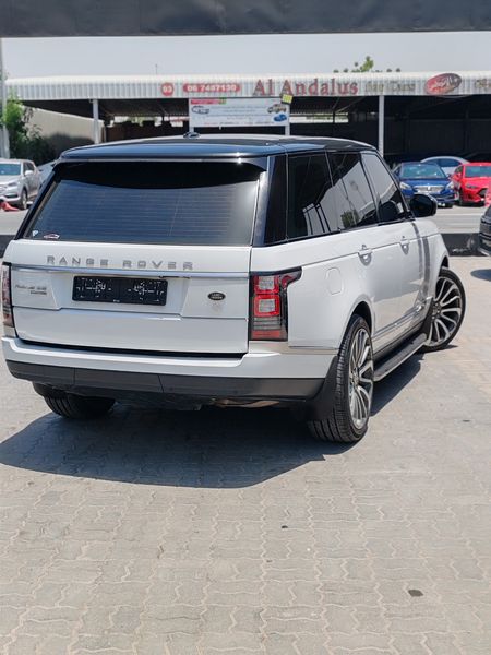 Land Rover Range Rover • 2013 • 103,700 km 11
