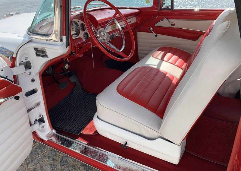 Ford Thunderbird • 1980 • 69,999 km 4