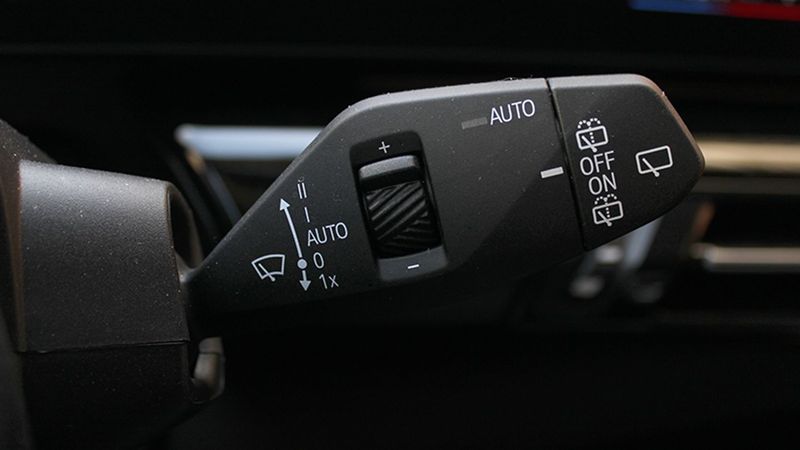 BMW X1 • 2023 • 16,120 km 13