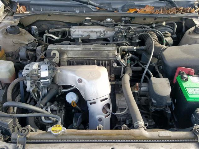 Toyota Camry • 2001 • 15,000 km 4