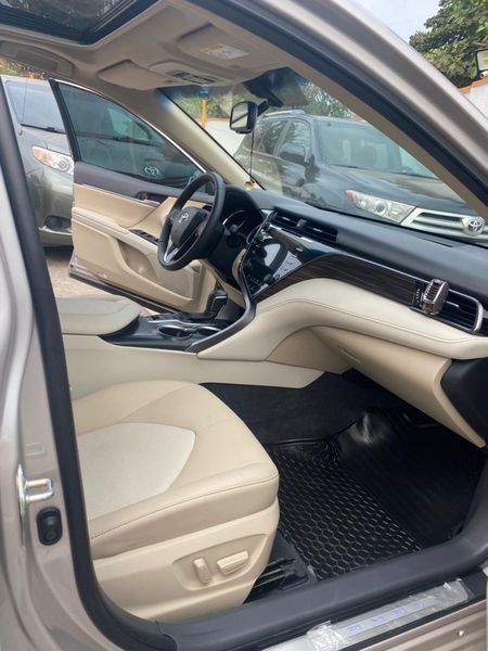 Toyota Camry • 2020 • 3 km 3