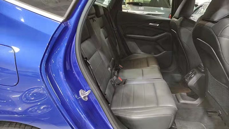 BMW 2 Series • 2022 • 32,869 km 10