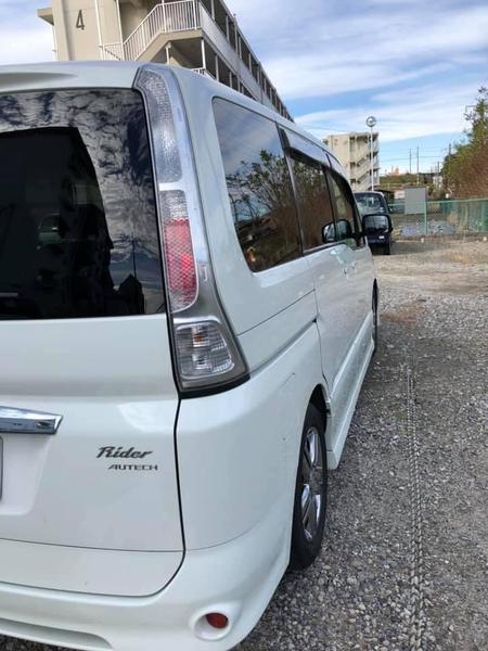 Nissan Serena • 2007 • 103,500 km 1