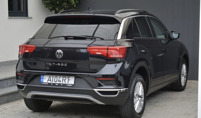 Volkswagen T-Cross • 2021 • 60,000 km 2