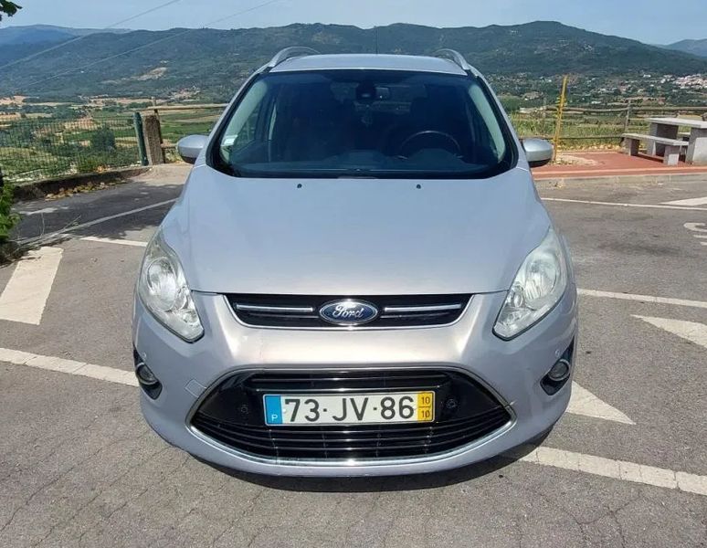 Ford Grand C-Max • 2010 • 180,000 km 1