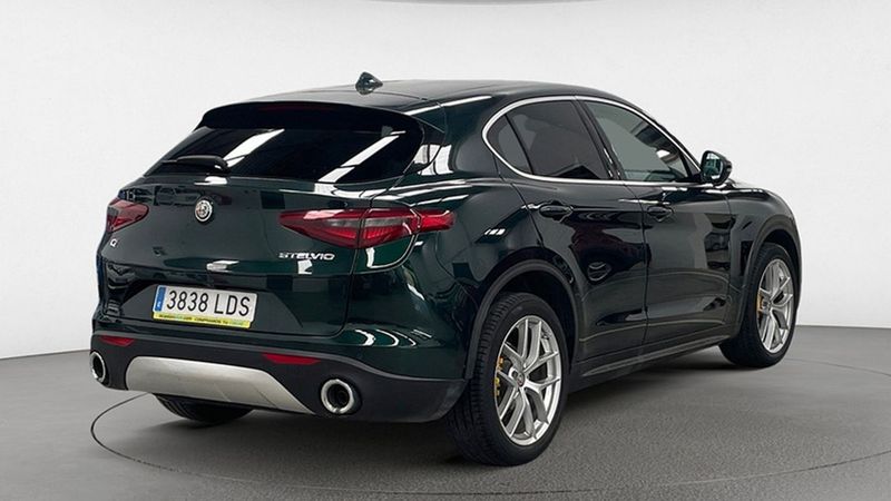Alfa Romeo Stelvio • 2020 • 59,735 km 3