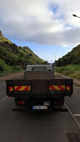 Mitsubishi Fuso canter • 2009 • 145,000 km 8