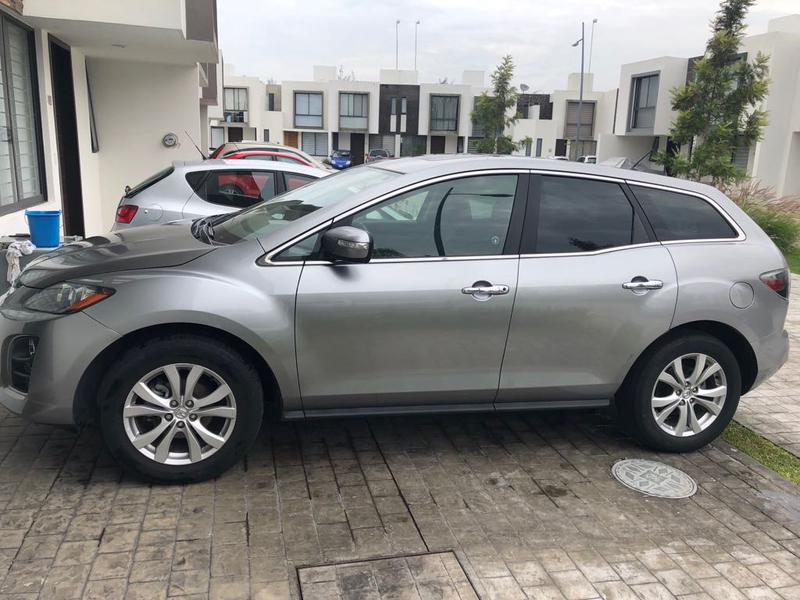 Mazda CX-7 • 2010 • 125,000 km 1