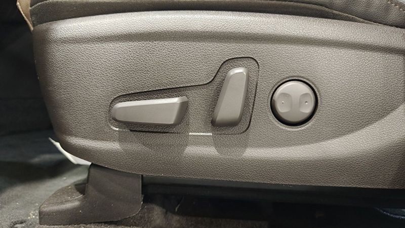 Hyundai Santa Fe • 2019 • 120,746 km 15