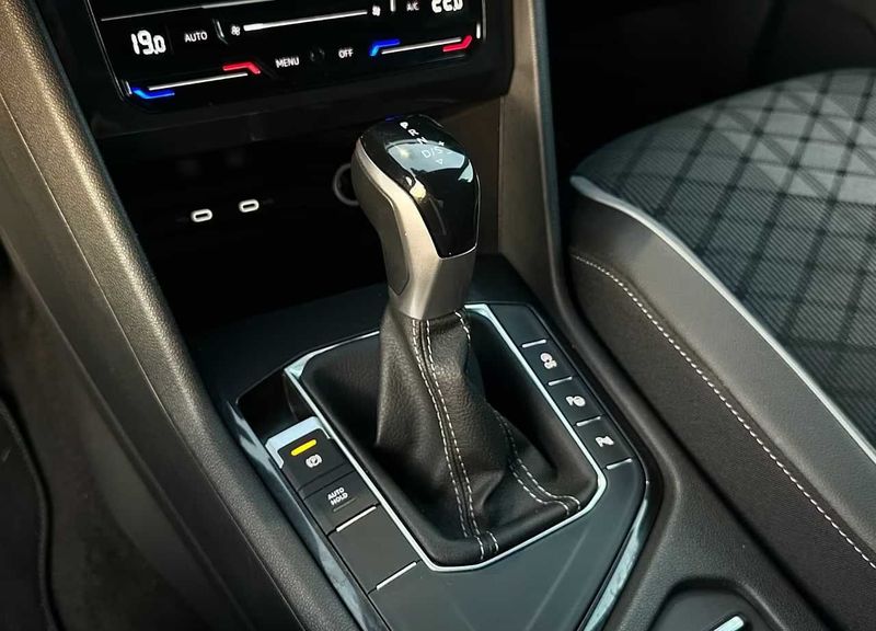 Volkswagen Tiguan • 2023 • 86,727 km 8