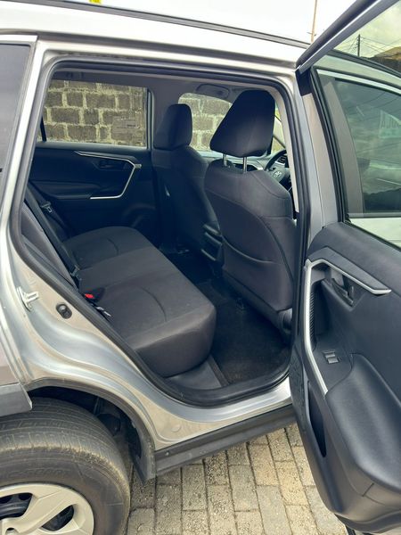 Toyota RAV4 • 2022 • 44 km 4