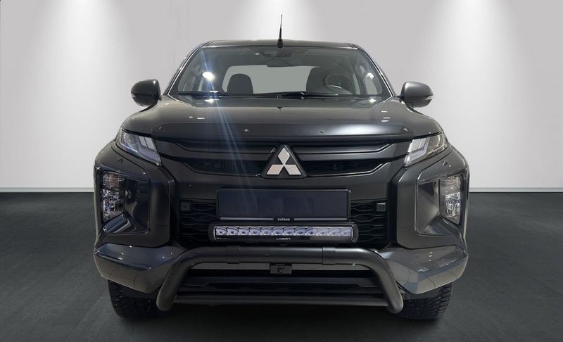 Mitsubishi L200 • 2020 • 19,900 km 1