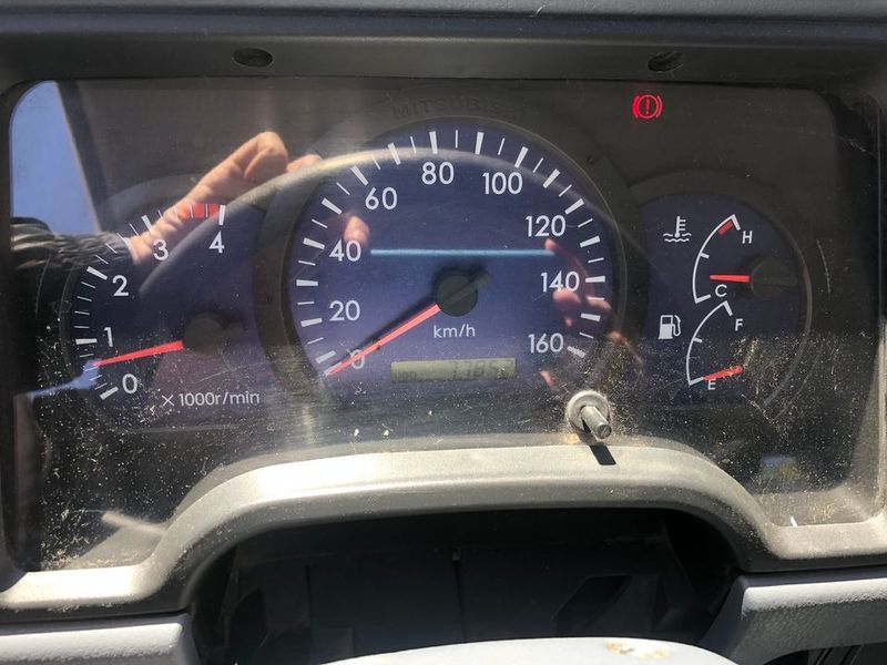 Mitsubishi Fuso canter • 2009 • 280,000 km 4