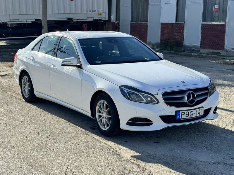 Mercedes-Benz E • 2015 • 262,000 km 1