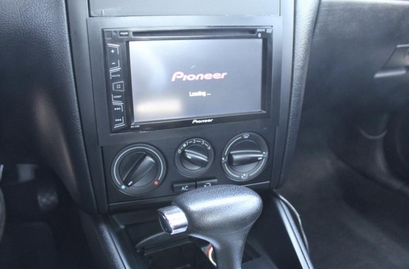 Volkswagen Jetta • 2015 • 30,000 km 1