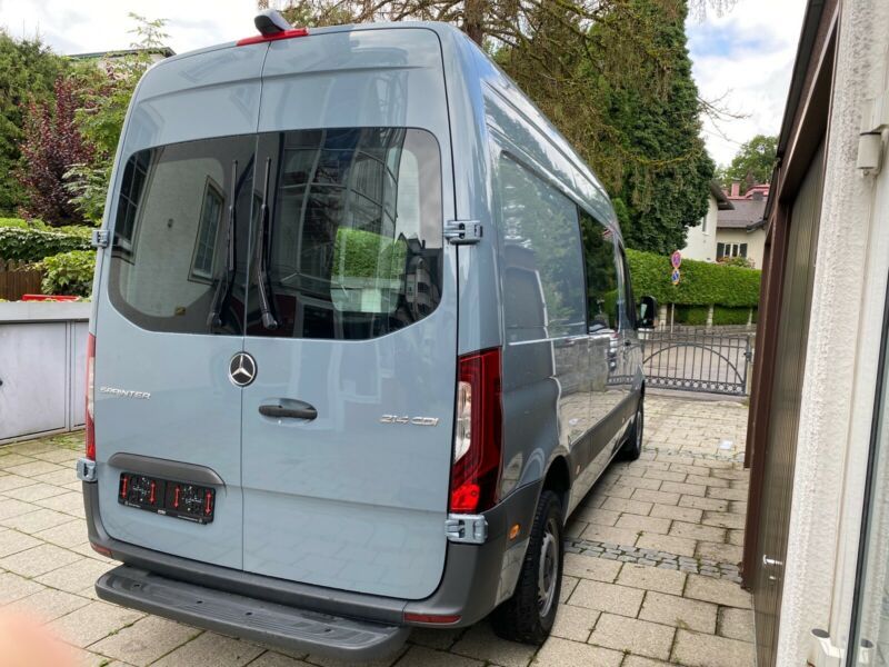 Mercedes-Benz Sprinter • 2020 • 20,213 km 5