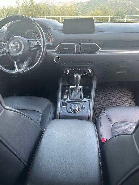 Mazda CX-5 • 2018 • 54,000 km 4