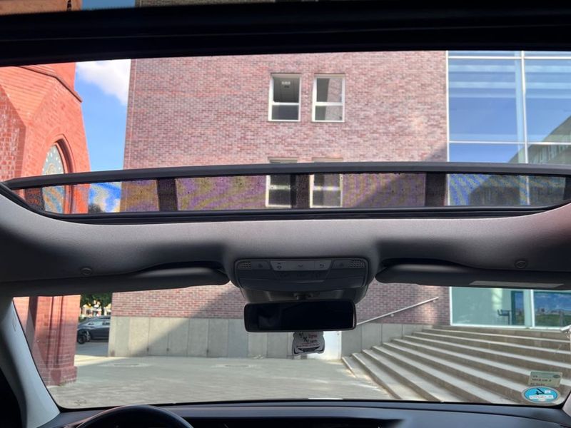 Mercedes-Benz E • 2016 • 96,288 km 7