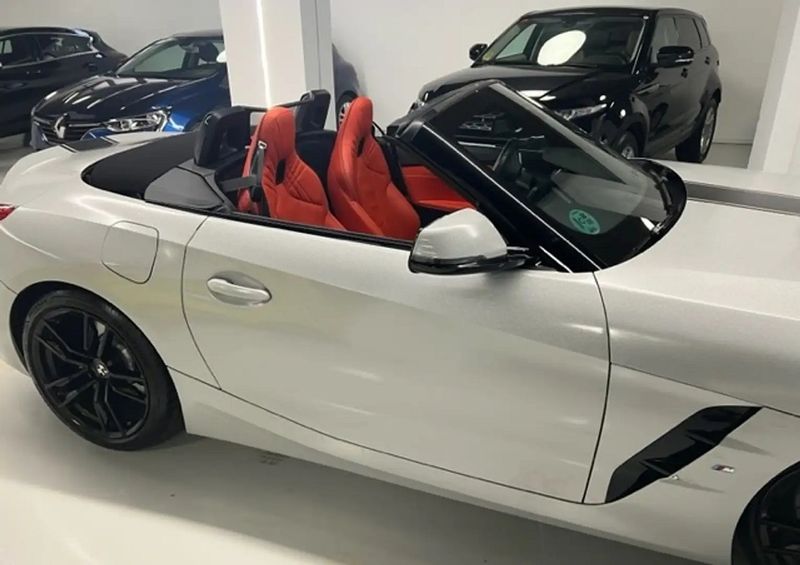 BMW Z4 • 2019 • 49,000 km 15