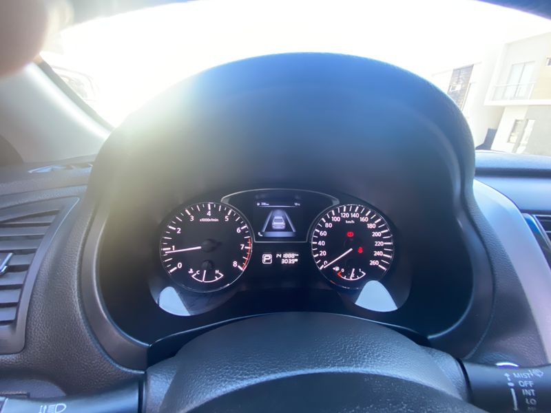 Nissan Altima • 2014 • 140,000 km 8