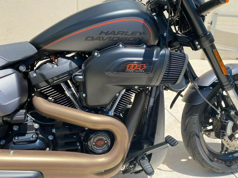 Harley Davidson custom • 2019 • 30 km 4
