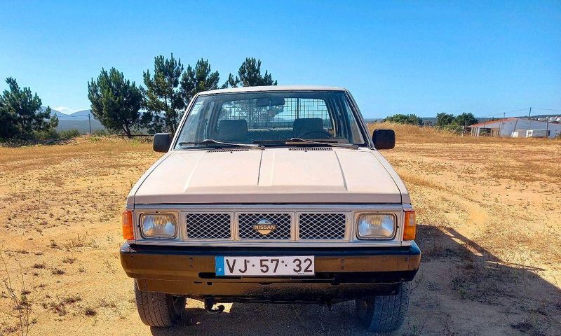 Nissan Pickup • 1990 • 349,999 km 1