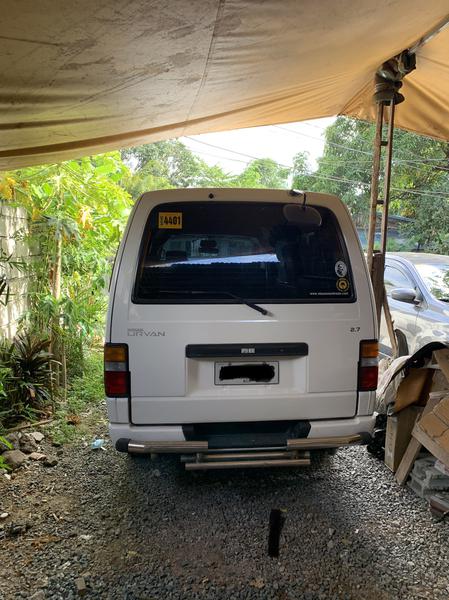 Nissan Urvan • 2015 • 170,000 km 5