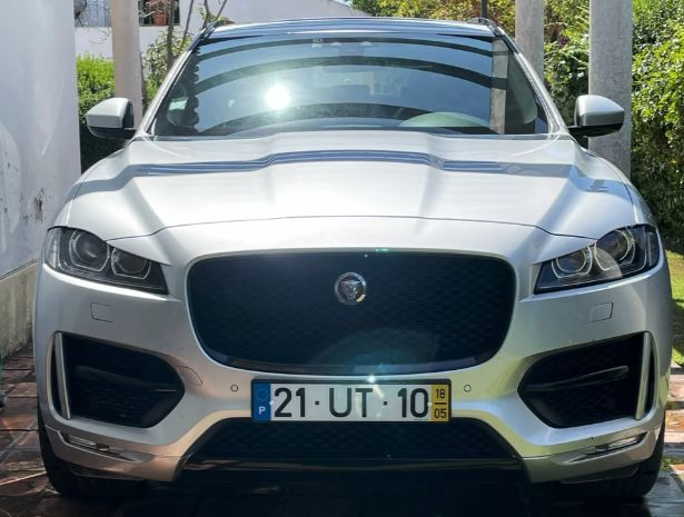 Jaguar F-Pace • 2018 • 125,560 km 1