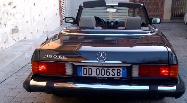 Mercedes-Benz SL • 1985 • 150,000 km 1