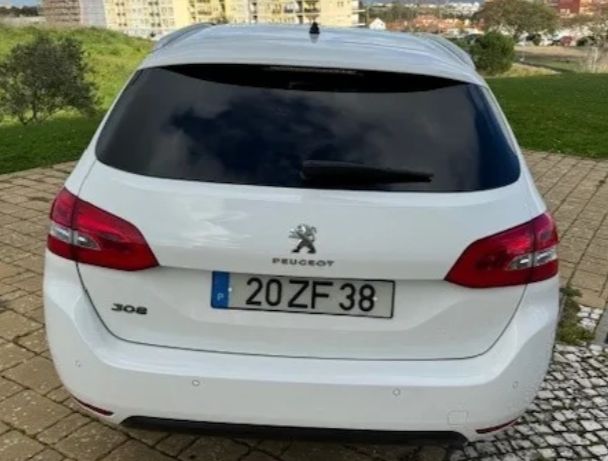 Peugeot 308 SW • 2019 • 117,057 km 4