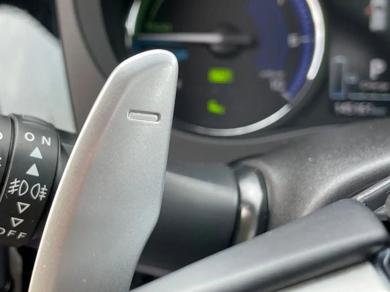 Mitsubishi Outlander • 2019 • 145,000 km 12